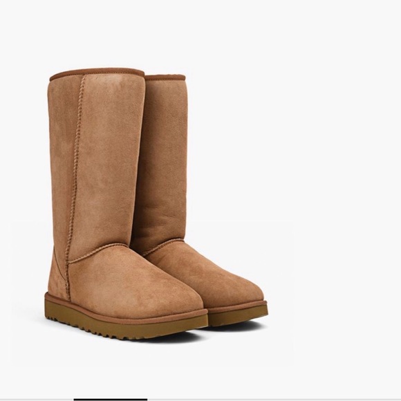 UGG Classic Brown Ankle Boots - Picture 1 of 14